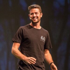 How Ridiculous Talks - Brett Stanford presenting on stage - Book now!